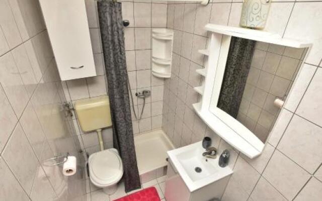 Apartment Matea & Mia