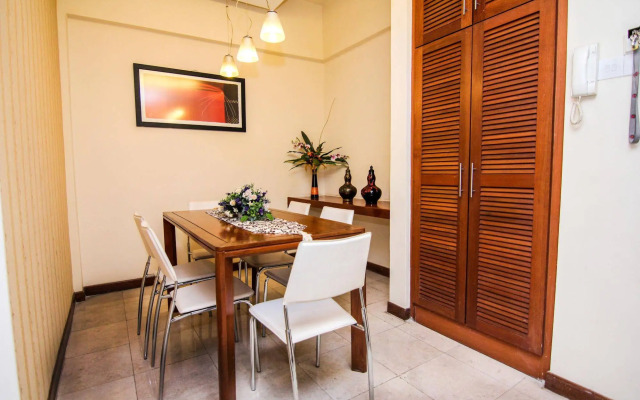 Peninsula Residents All Suite