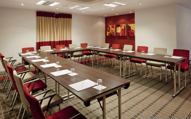 Holiday Inn Express Manchester - Salford Quays by IHG