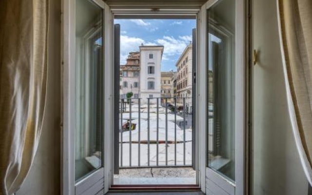 View On Campo De Fiori Irex Apartments