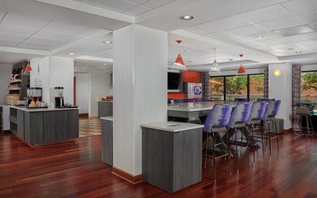 Hampton Inn Clemson-University Area