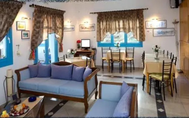 Kolitsani View Hotel