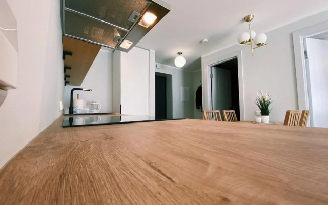 Albatross Mini - 2 Room Seaside Air-conditioned Apartment with Balcony