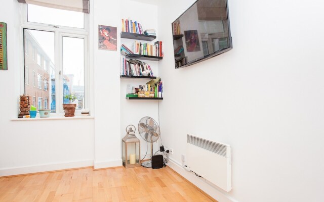 1 Bedroom Apartment in Farringdon