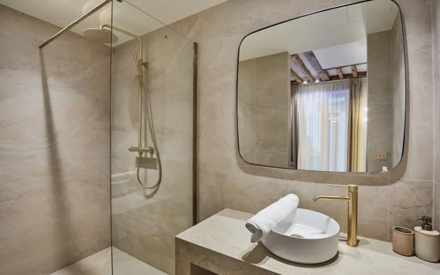 Sublime Apartment Rue Royale/madeleine