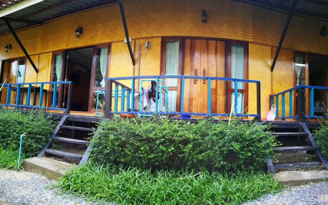 Raya Resort