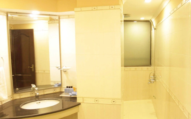 Faletti's Express Hotel