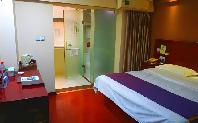 GreenTree Inn Xi'an Bell and Drum Tower Food Street Ancient City Wall Ximen Express Hotel – Guest Rooms – Xi'an
