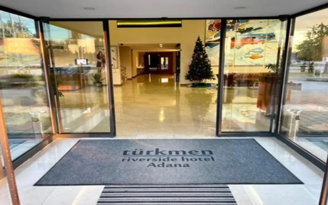 Turkmen Riverside Hotel