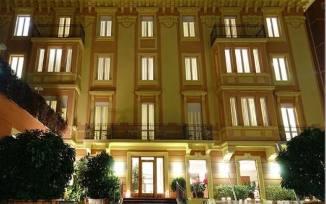Hotel Careni & Hotel Villa Italia