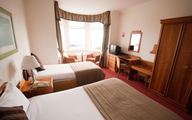 White Sands Hotel in North Dublin, Ireland from 159$, photos, reviews - zenhotels.com guestroom