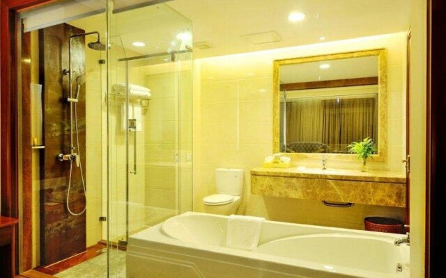 Golden Diamond Hotel
