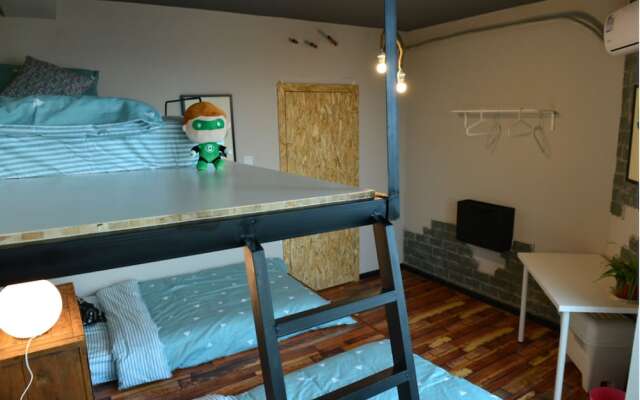 Xia Mai Xi Hostel