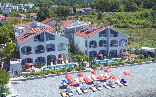 Laguna Mini Resort