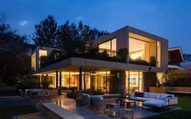 Qingyuan Hengda Gulong huangteng hot spring villa