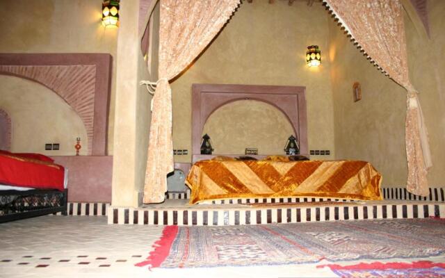 Maison Merzouga Guest House