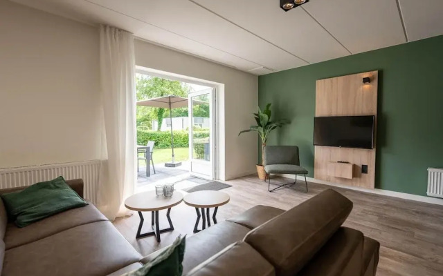 Restyled Bungalow, Near the Hunebed Center