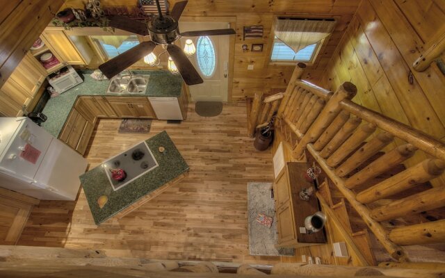 Living Waters 376 - Three Bedroom Cabin