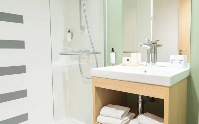 Hôtel Akena Châlons en Champagne