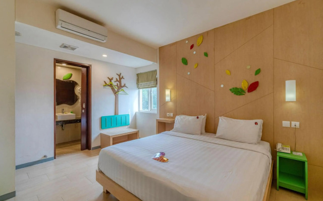 Ascent Hotel and Cafe