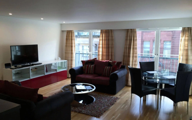 Tolbooth Apartments