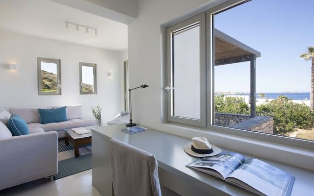 Seaview Villa by Villarentalsgr