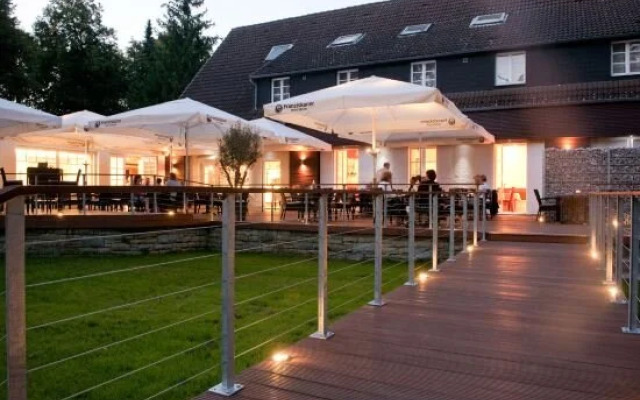 Wiener Hof Parkhotel