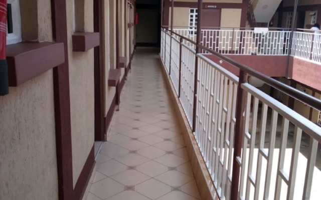Jax Safari Hotel