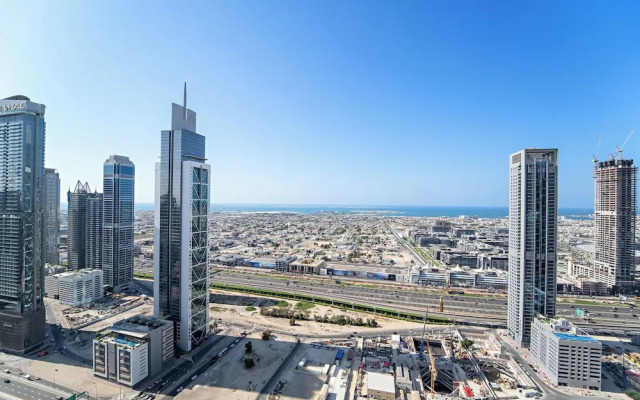 1BR 3802 Forte Tower 2