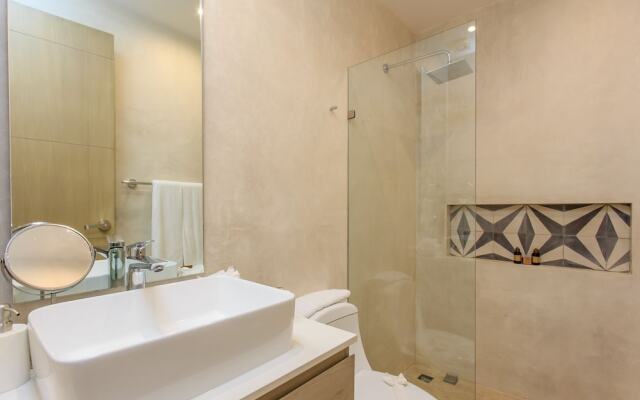 Beautifully Minimalistic Studio Wrapped in Nature by Stella Rentals