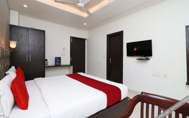 OYO 9993 Hotel Idea INN