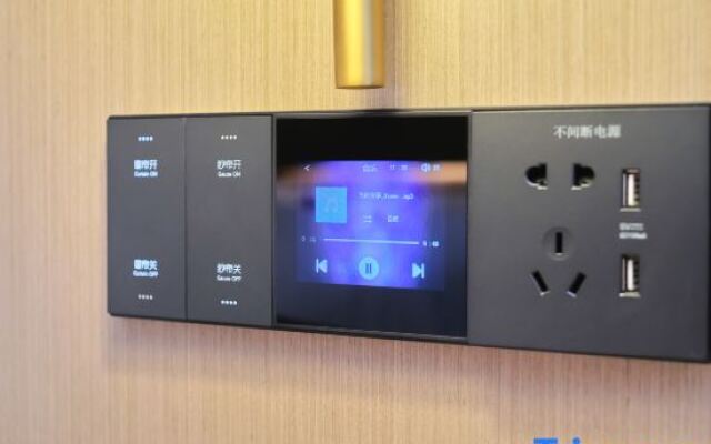 Lavande Hotel (Baoding Luping Branch)