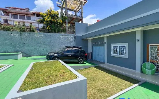 4 BR Villa Casa De Valley View Lembang with Billiard, Karaoke & Mountain View – Outside – Parompong