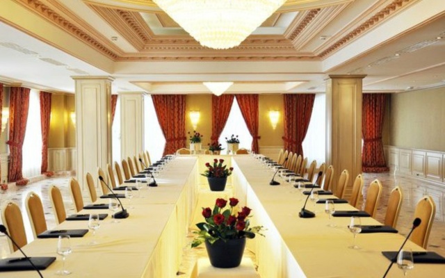 Swiss Diamond Hotel Prishtina