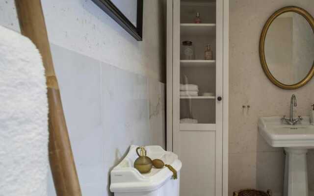 HolyGuest - Luxury & Design in Neve Tzedek