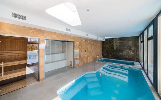 Villajoyosa Home With Shared Pool