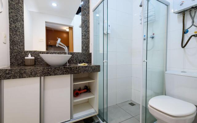 Qto&Sala, Vista p/ Cristo Redentor | SQC 143/918