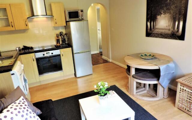 1 Bed Bagshot Pennyhill Accommodation