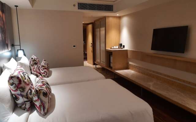 The Gaurs Sarovar Premiere