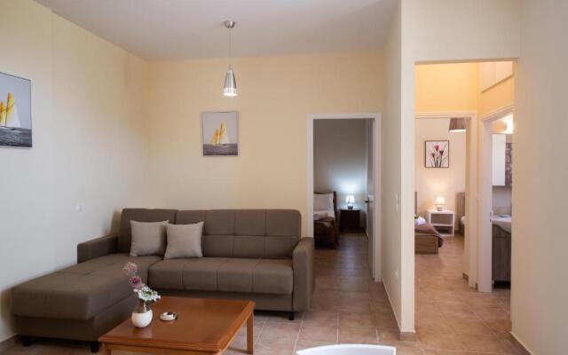 Modern Apartment 15 mins from the town of Lefkas