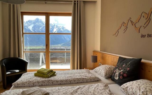 Sun Apartments - with Dolomiten Panorama