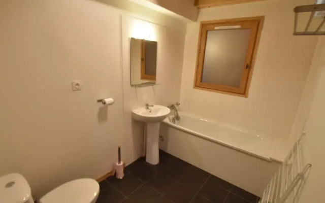 Splendid Chalet in Chamrousse With TV