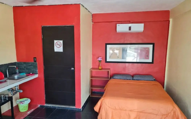 Independent Apartment Wifi AC, Stove, Fridge, TV