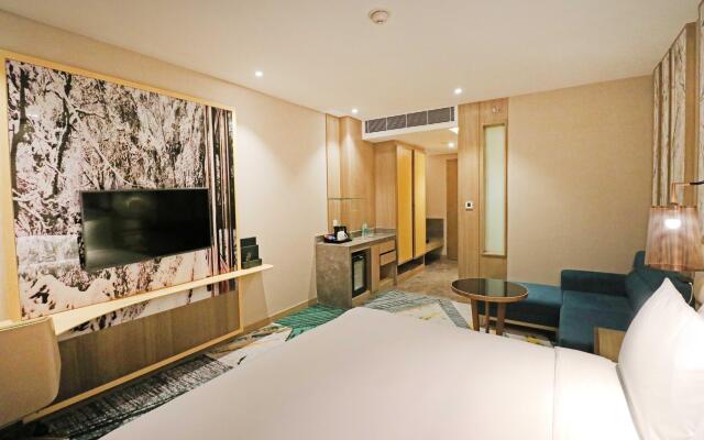 Holiday Inn Chandigarh Zirakpur by IHG