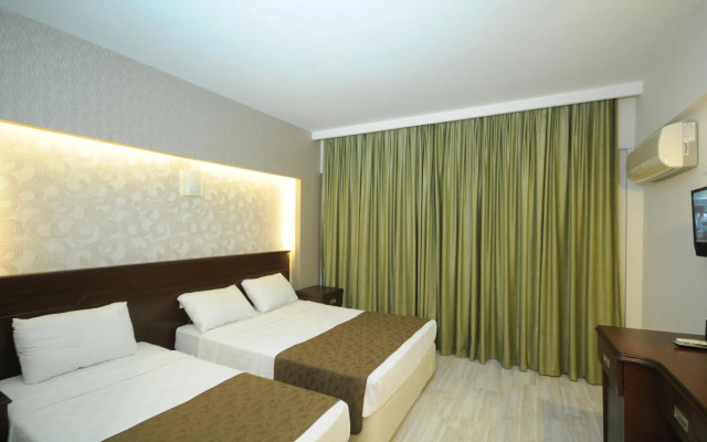 Palmea Hotel