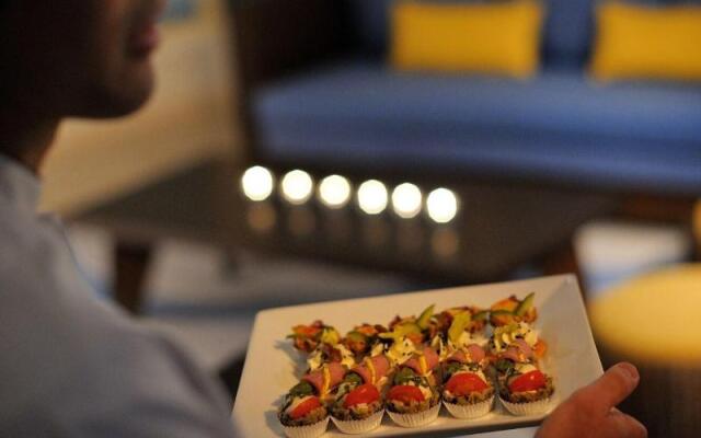 Marriott Executive Apartments Riyadh, Convention Center