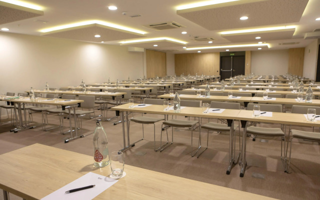 Отель Riu Plaza España