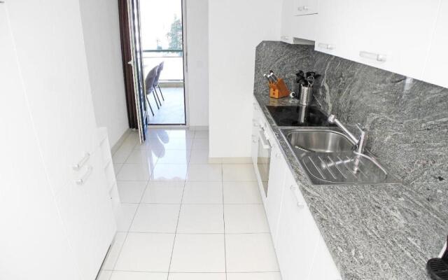 Casa Robinia App 4000