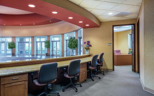 Embassy Suites by Hilton Loveland Conference Center