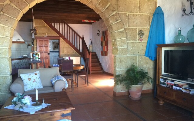 Casa Rural Tajona & Granero